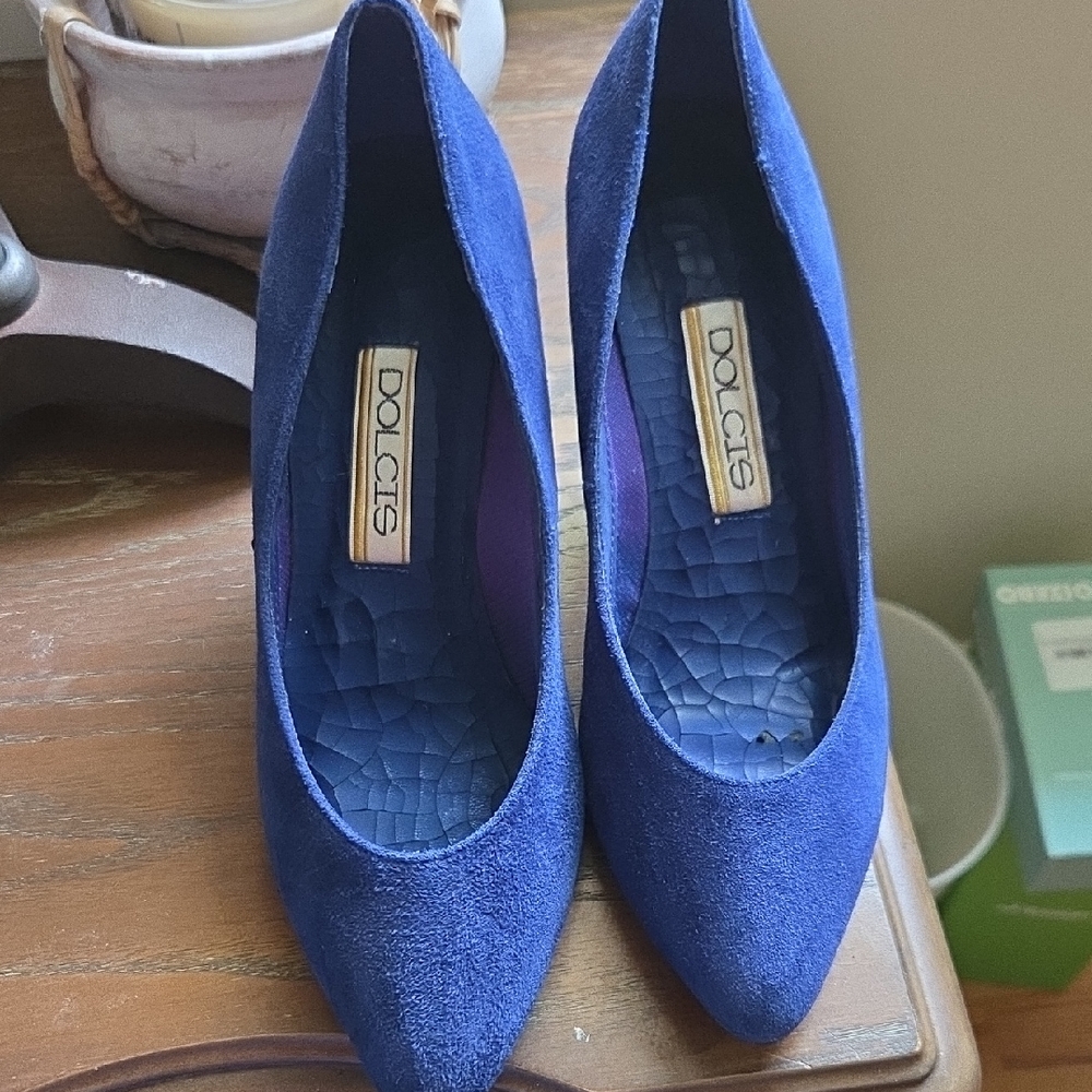 Women's Blue Suede Heels